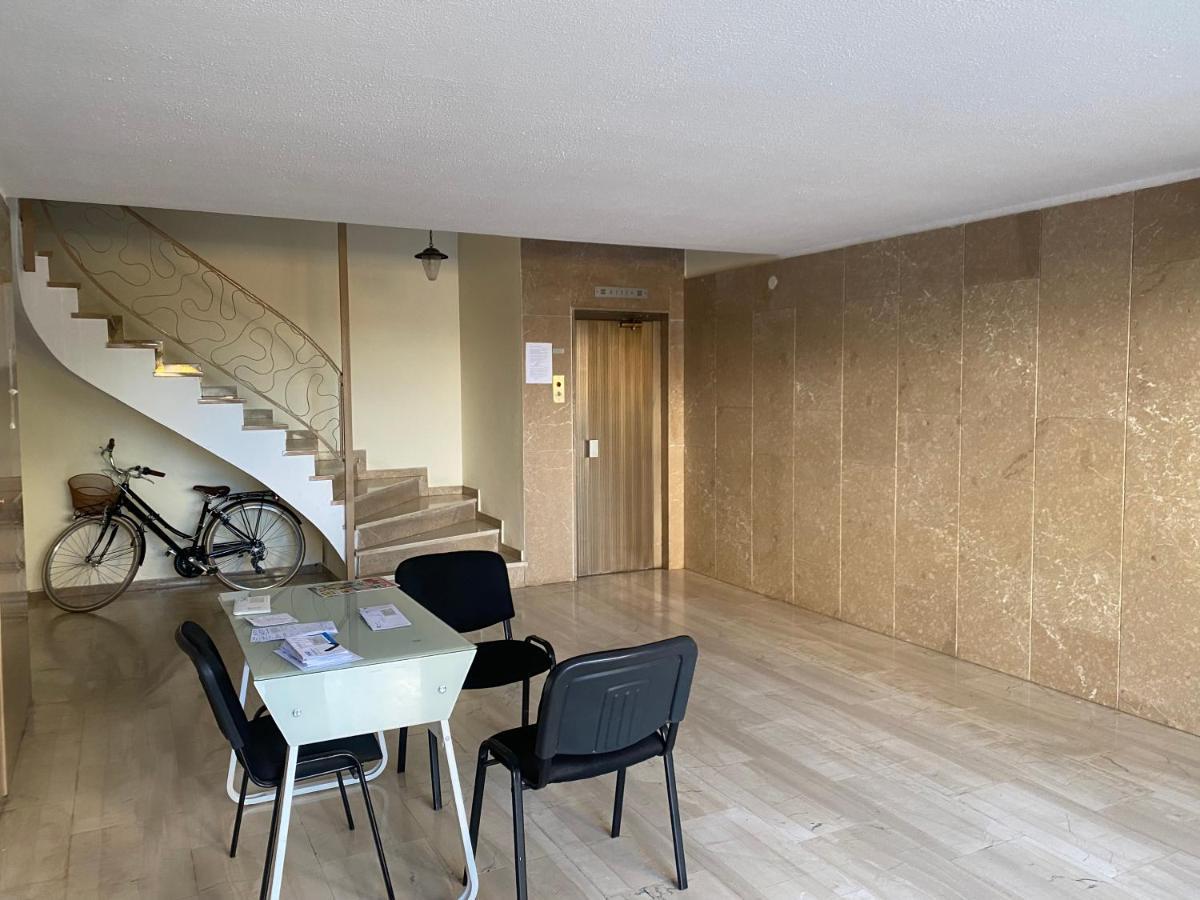 Ferienwohnung The Glyfada Hideaway Athen Exterior foto